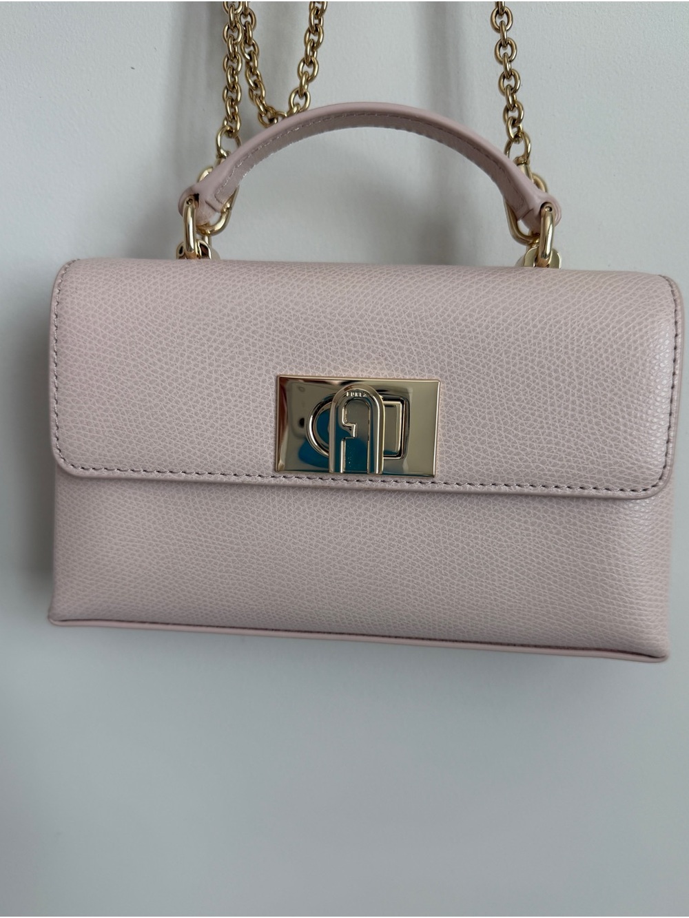 Furla 1927 Mini Top Handle Crossbody Bag Pink Leather
Like New! - Picture 6 of 7